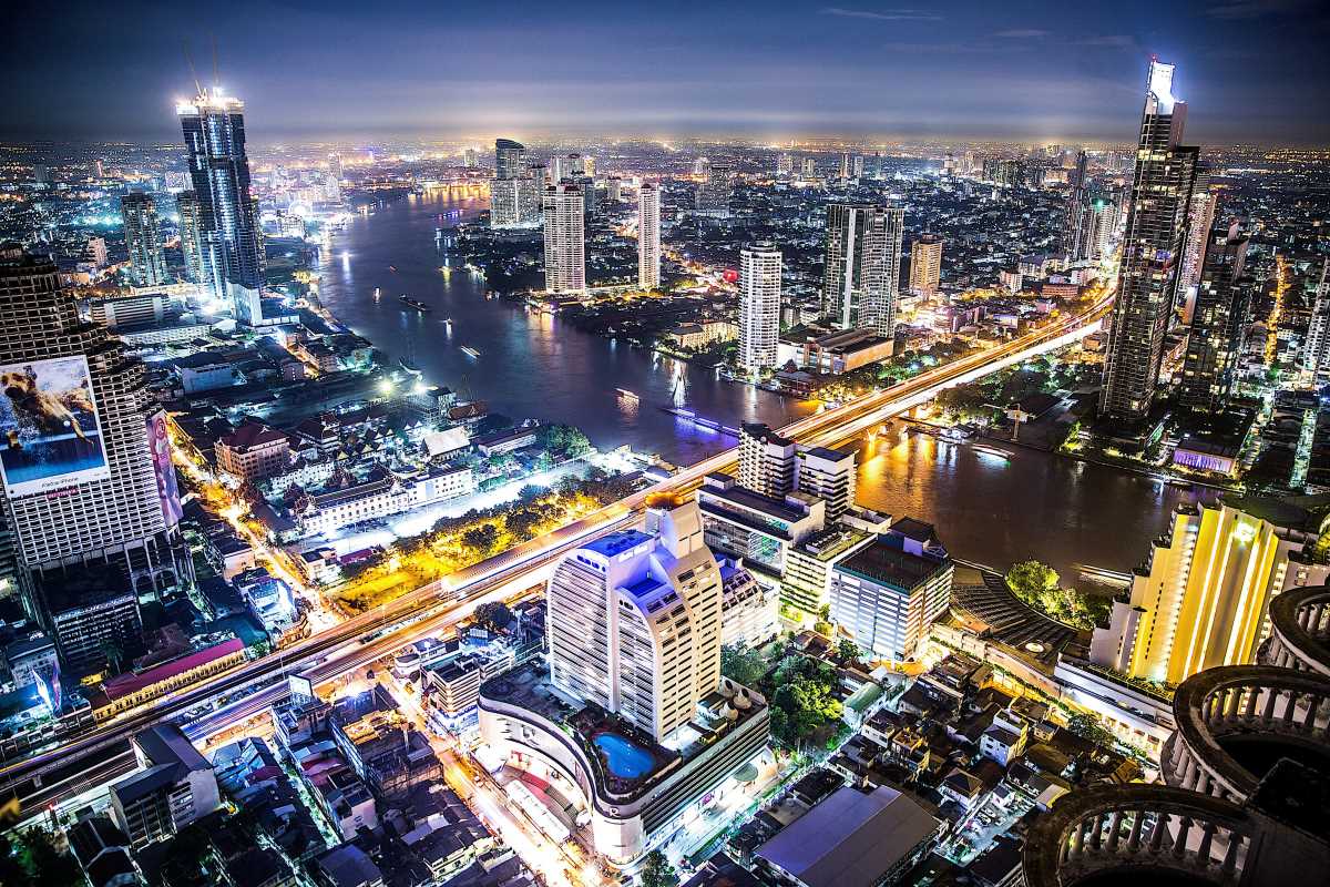 10 Top Dining Spots in Bangkok's Culinary Scene